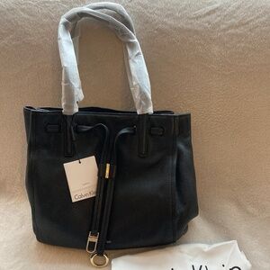 NWT Calvin Klein drawstring pebble leather shoulder bag